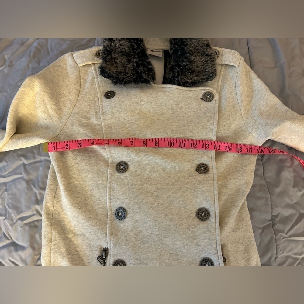 Harley-Davidson Light Beige Pea Coat with Faux Fur Collar - Picture 5 of 9